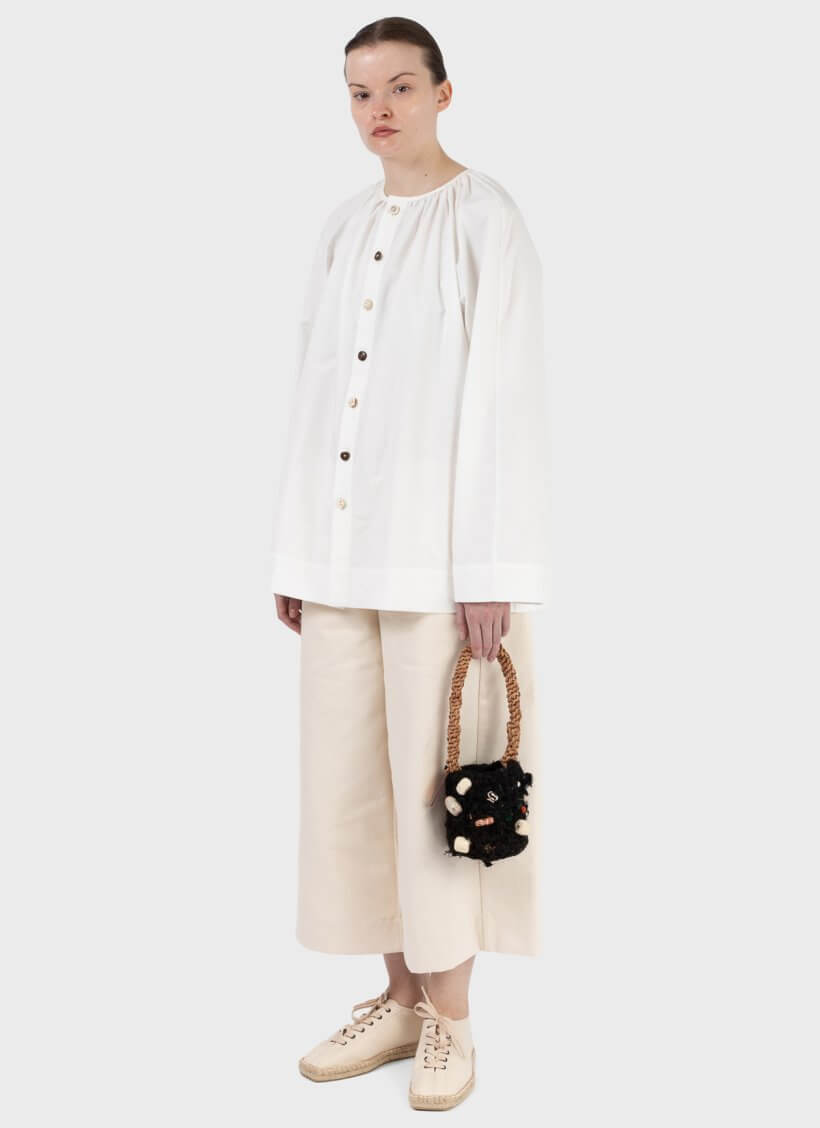 2026.03.05-GENTLEWENCH-5-THE BACKWARD VENDOR